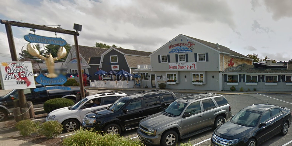 Weathervane Seafood Restaurant - Kittery, Maine | I-95 Exit Guide