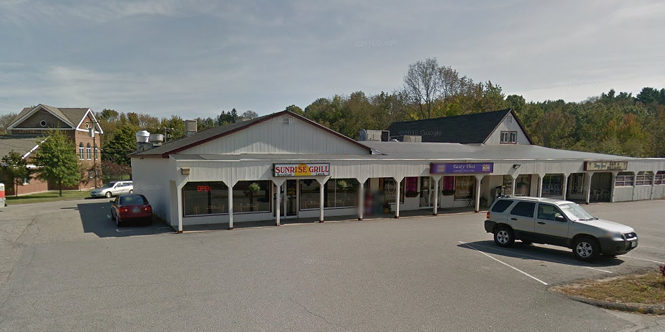 Sunrise Grill - Kittery, Maine | I-95 Exit Guide
