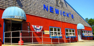 Newicks - Newington, New Hampshire | I-95 Exit Guide