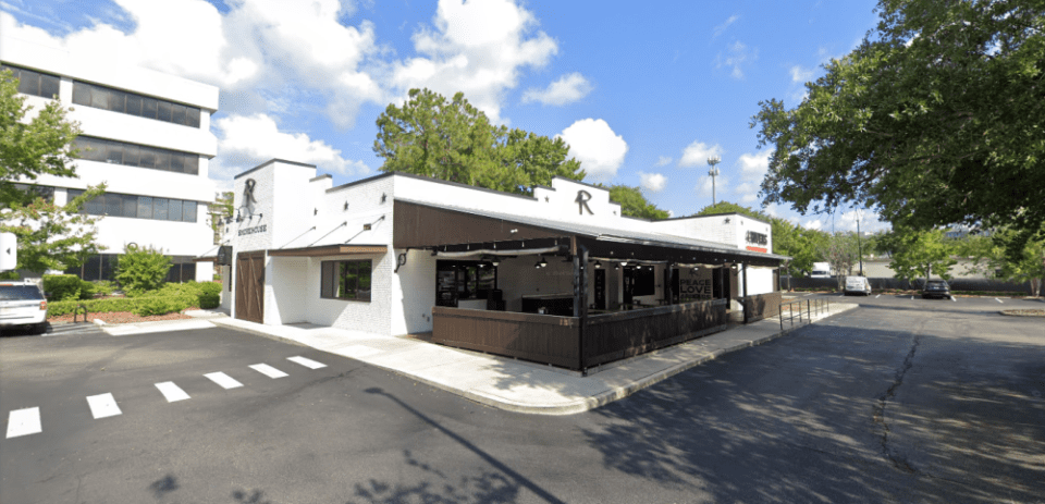 4 Rivers Smokehouse - Jacksonville, Florida | I-95 Exit Guide