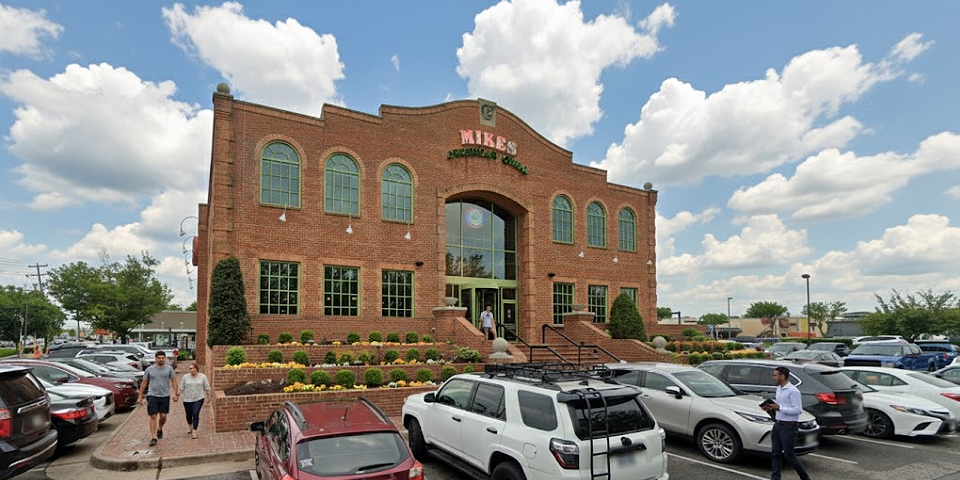 Mike's American Grill - Springfield, Virginia | I-95 Exit Guide