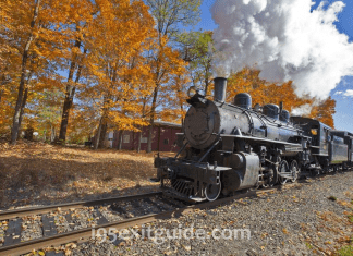 Connecticut Fall Foliage Train | I-95 Exit Guide