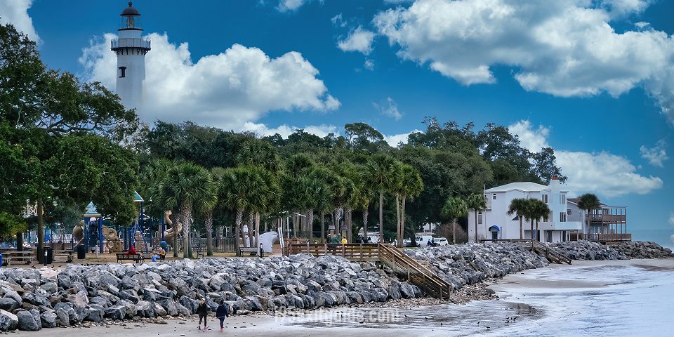 Lighthouse Park - St. Lighthouse Park - Simons Island, Georgia | I-95 Exit Guide