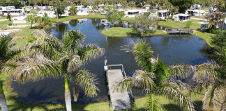 I-95 Campgrounds | Road Runner Travel Resort - Fort Pierce, Florida