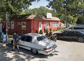 Middle of Nowhere Diner | I-95 Exit Guide