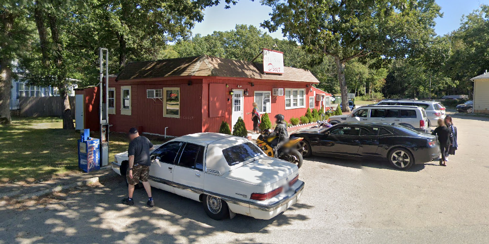 Middle of Nowhere Diner | I-95 Exit Guide