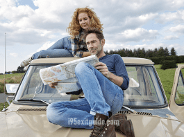 Couple planning Roadtrip down I-95 | I-95 Exit Guide