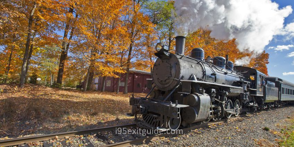 Connecticut Fall Foliage Train | I-95 Exit Guide