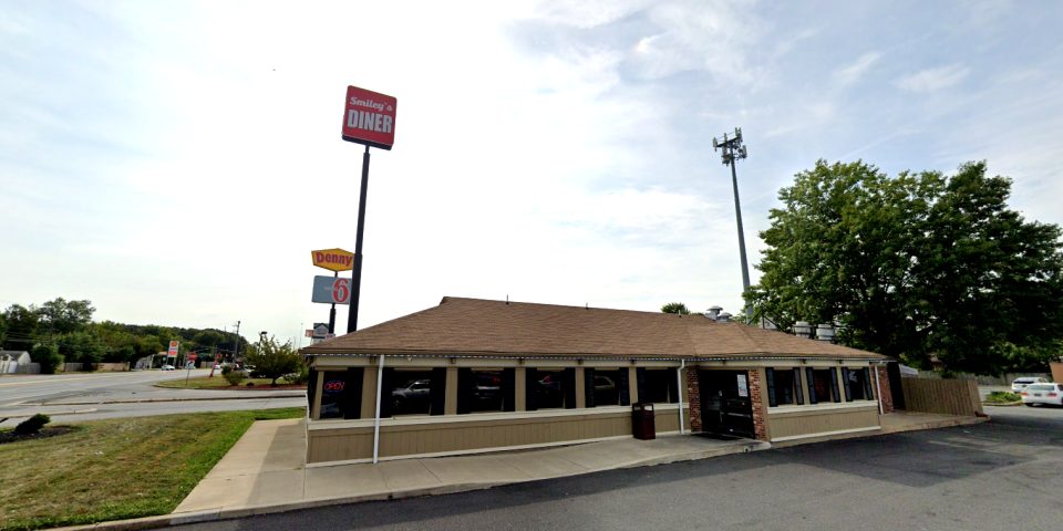 Smiley's Diner - Newark, Delaware | I-95 Exit Guide