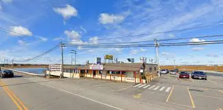 Browns Lobster Pound – Seabrook, New Hampshire Browns Lobster Pound - Seabrook, New Hampshire | I-95 Exit Guide