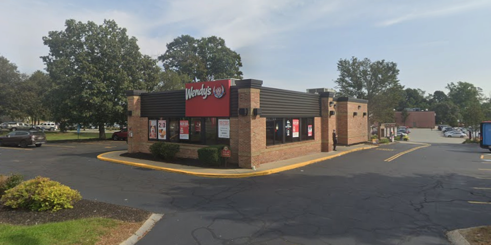 Wendy's - Newburyport, Massachusetts | I-95 Exit Guide